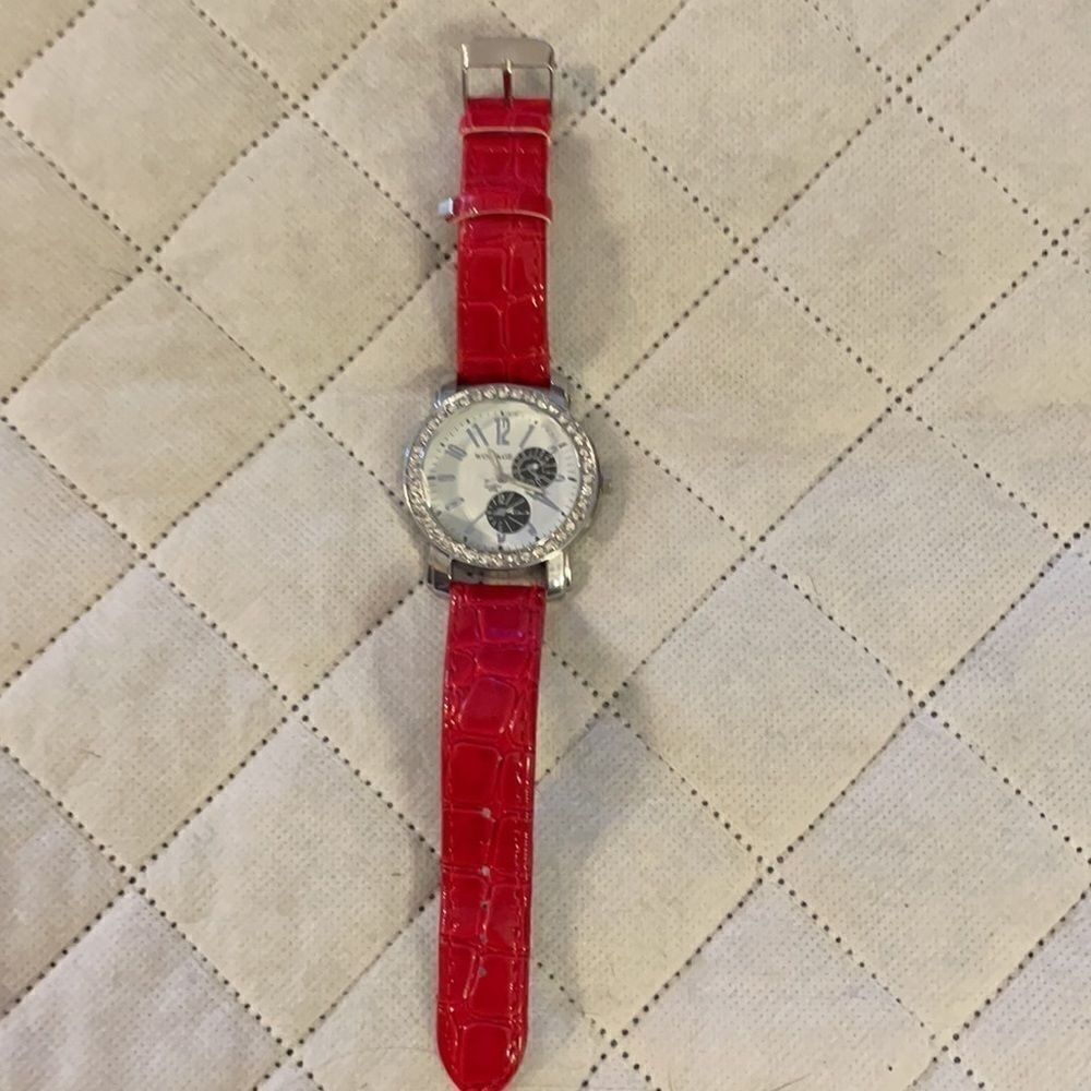 Women’s  Bling Watch Rhinestones Red Faux Leather Band Unisex Stainless Steel - Picture 3 of 6